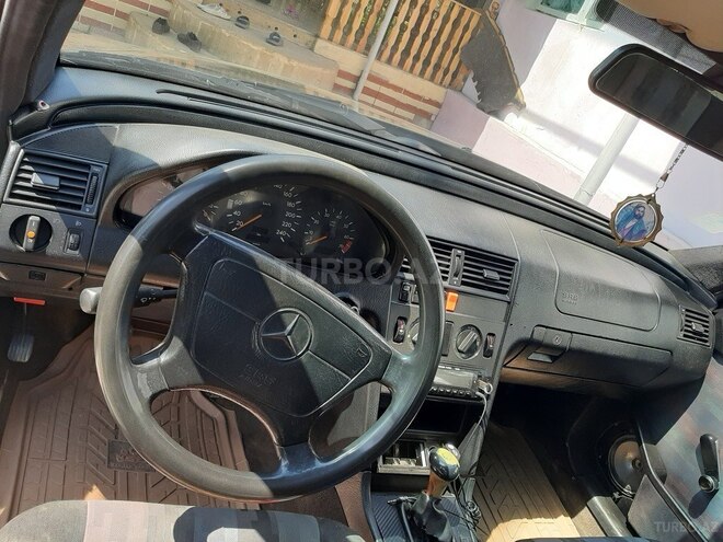 Mercedes C 180 1994, 250,000 km - 1.8 l - Cəlilabad