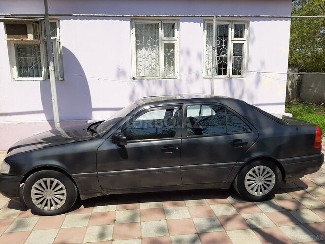 Mercedes C 180 1994, 250,000 km - 1.8 l - Cəlilabad