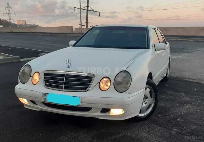 Mercedes E 220 2001, 397,500 km - 2.2 l - Bakı