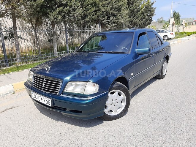 Mercedes C 220 1999, 276,000 km - 2.2 l - Sumqayıt