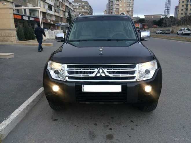 Mitsubishi Pajero 2009, 123,000 km - 3.5 л - Bakı
