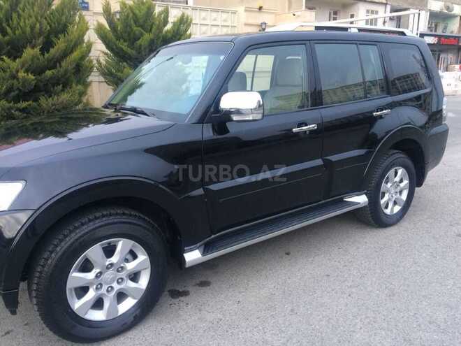 Mitsubishi Pajero 2009, 123,000 km - 3.5 л - Bakı
