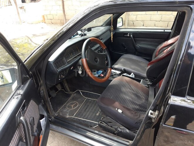 Mercedes 190 1990, 364,936 km - 1.8 l - Gəncə