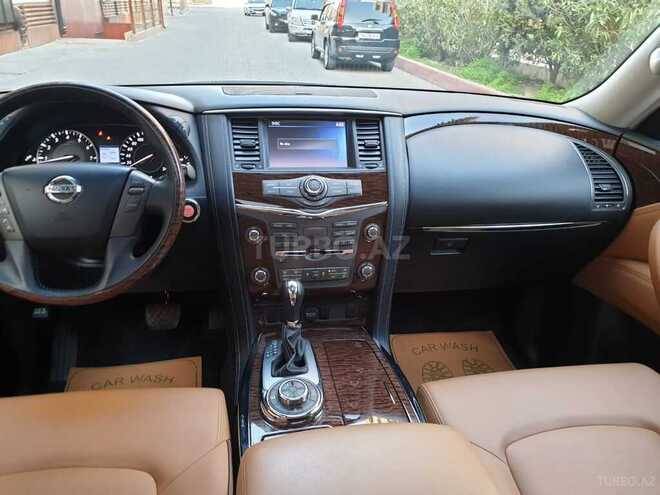Nissan Patrol 2017, 33,000 km - 4.0 л - Bakı