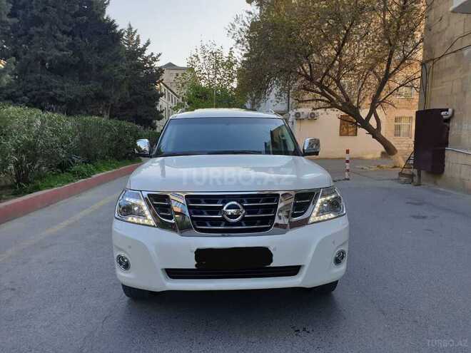 Nissan Patrol 2017, 33,000 km - 4.0 л - Bakı