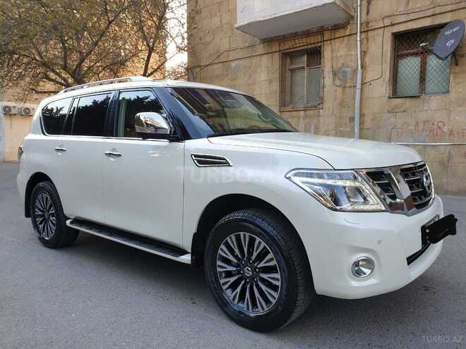 Nissan Patrol 2017, 33,000 km - 4.0 л - Bakı