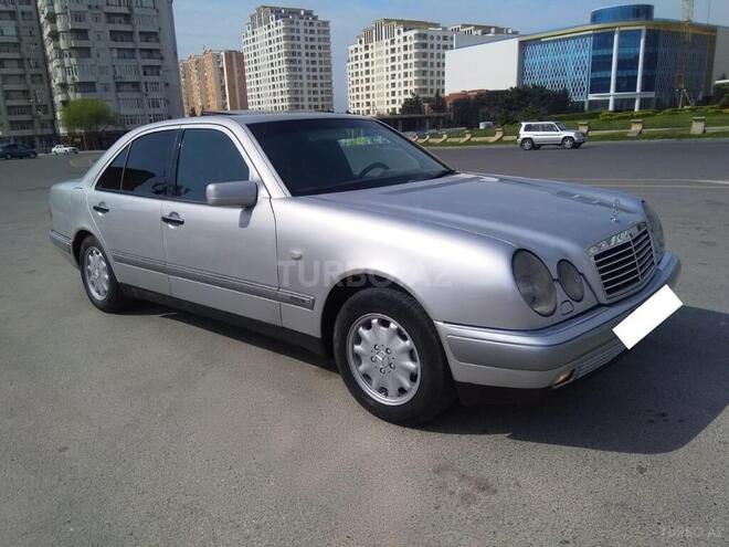 Mercedes E 230 1997, 430,000 km - 2.3 l - Bakı