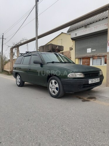 Opel Astra 1996, 323,000 km - 1.6 l - Bakı