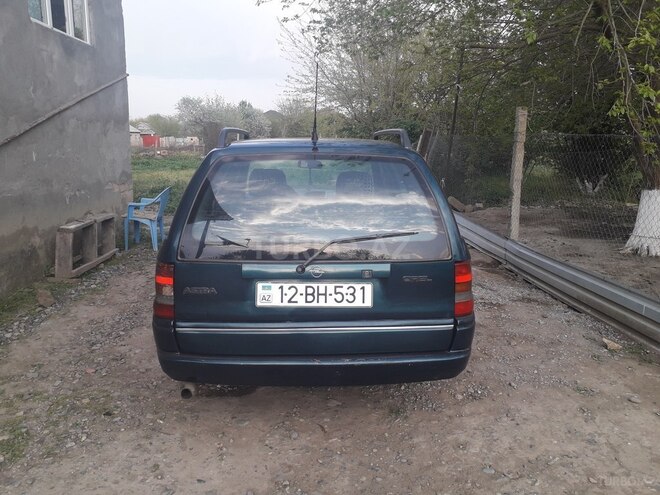 Opel Astra 1997, 580,000 km - 1.6 l - Biləsuvar