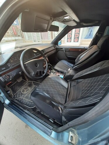 Mercedes E 300 1986, 460,000 km - 3.0 л - Bakı