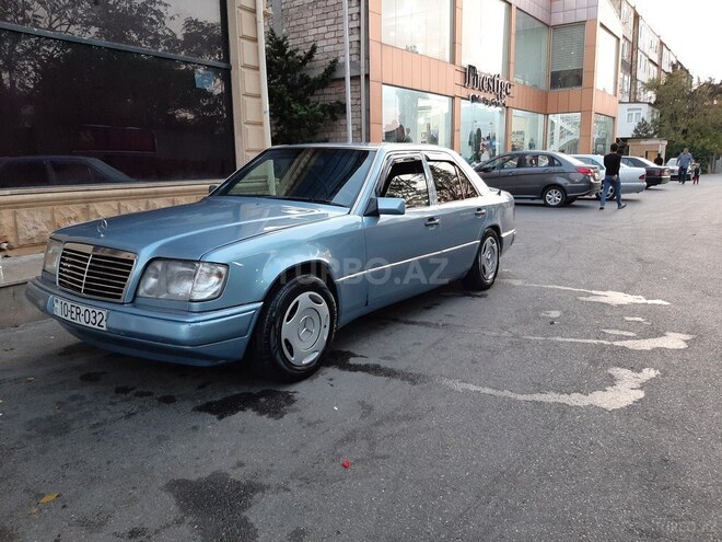 Mercedes E 300 1986, 460,000 km - 3.0 л - Bakı