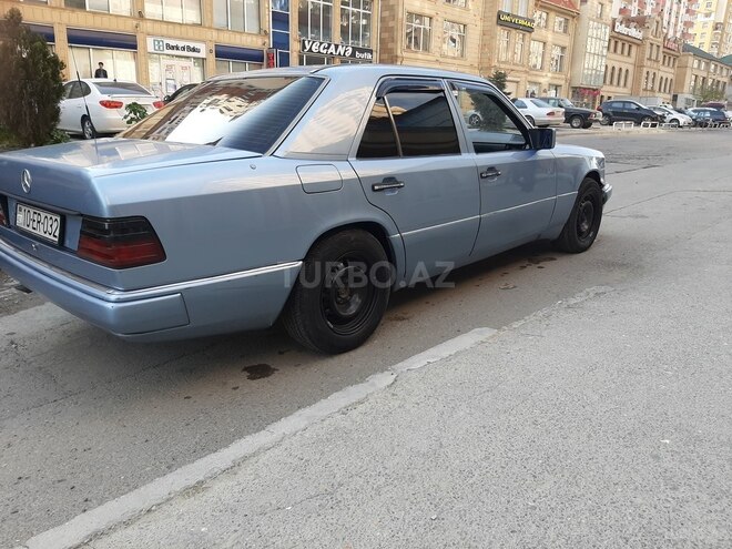 Mercedes E 300 1986, 460,000 km - 3.0 л - Bakı