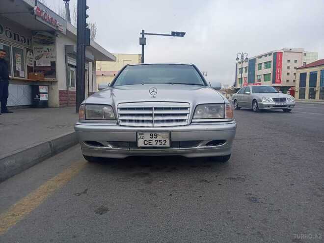 Mercedes C 230 2000, 270,000 km - 2.3 l - Bakı