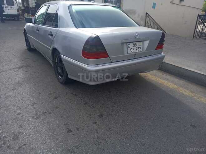 Mercedes C 230 2000, 270,000 km - 2.3 l - Bakı