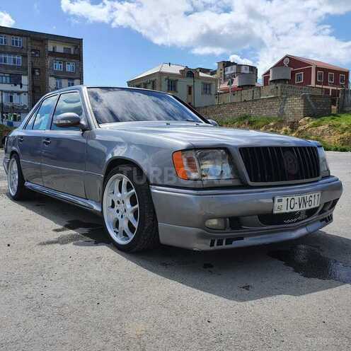 Mercedes E 280 1995, 325,000 km - 2.8 l - Bakı