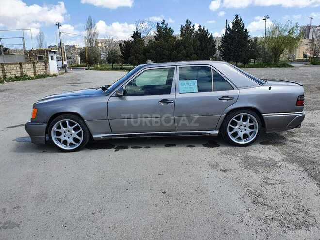 Mercedes E 280 1995, 325,000 km - 2.8 l - Bakı