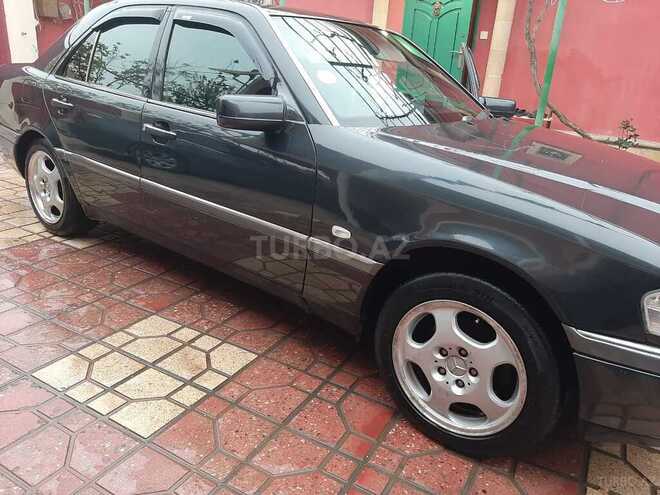 Mercedes C 220 1995, 360,000 km - 2.2 л - Bakı