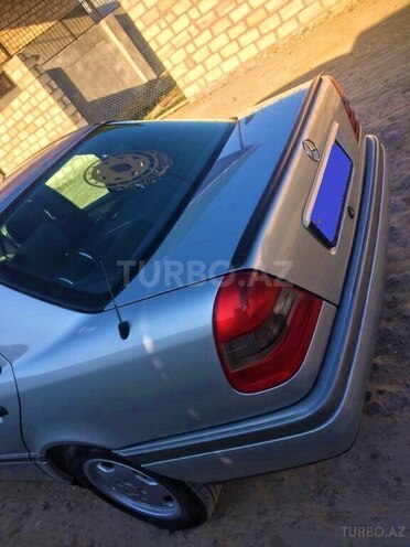 Mercedes C 180 1997, 325,000 km - 1.8 l - Gəncə