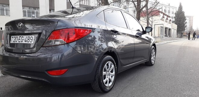 Hyundai Accent 2011, 192,794 km - 1.6 l - Gəncə