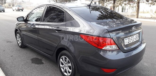 Hyundai Accent 2011, 192,794 km - 1.6 l - Gəncə