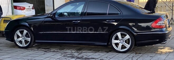Mercedes E 350 2006, 290,000 km - 3.5 l - Bakı