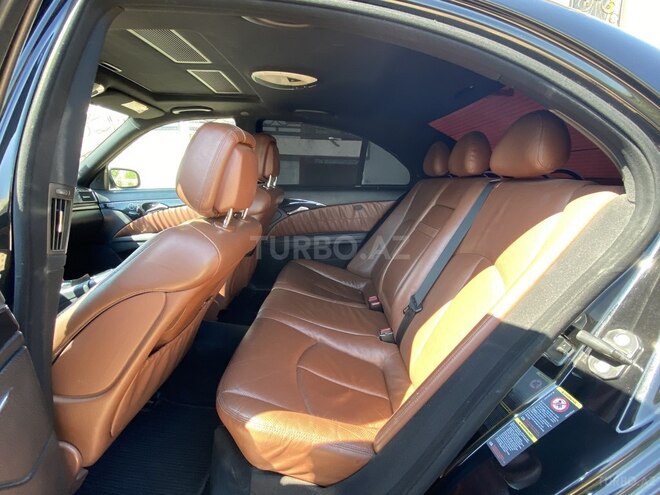 Mercedes E 350 2006, 290,000 km - 3.5 l - Bakı