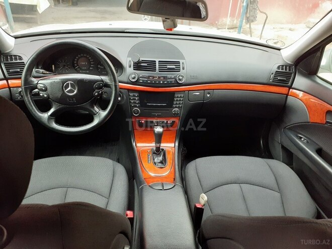 Mercedes E 220 2007, 450,000 km - 2.2 л - Saatlı