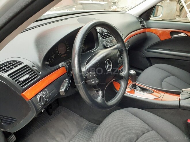 Mercedes E 220 2007, 450,000 km - 2.2 л - Saatlı