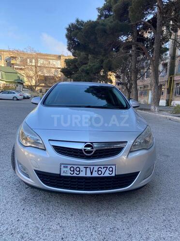 Opel Astra 2011, 222,656 km - 1.6 l - Bakı