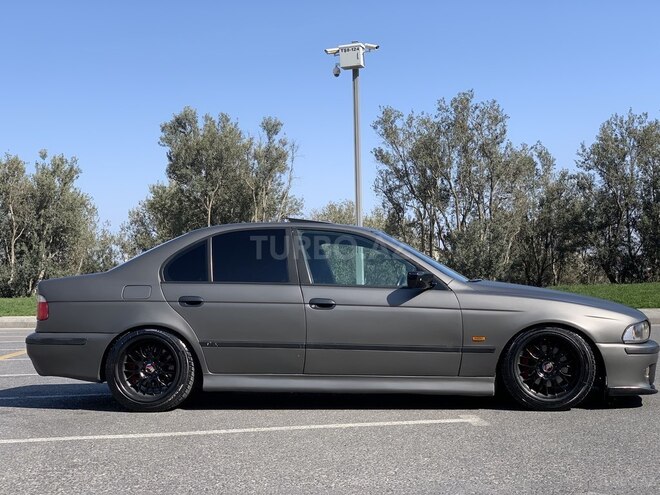 BMW 523 1997, 215,000 km - 2.5 l - Bakı