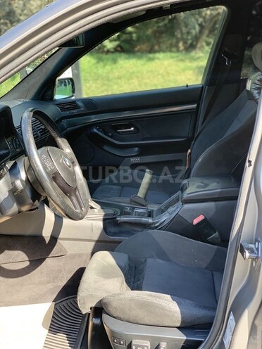 BMW 523 1997, 215,000 km - 2.5 l - Bakı