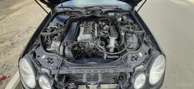 Mercedes E 220 2002, 450,000 km - 2.2 л - Gəncə