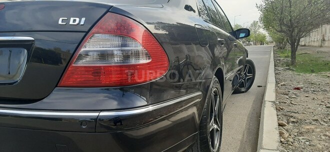 Mercedes E 220 2002, 450,000 km - 2.2 л - Gəncə