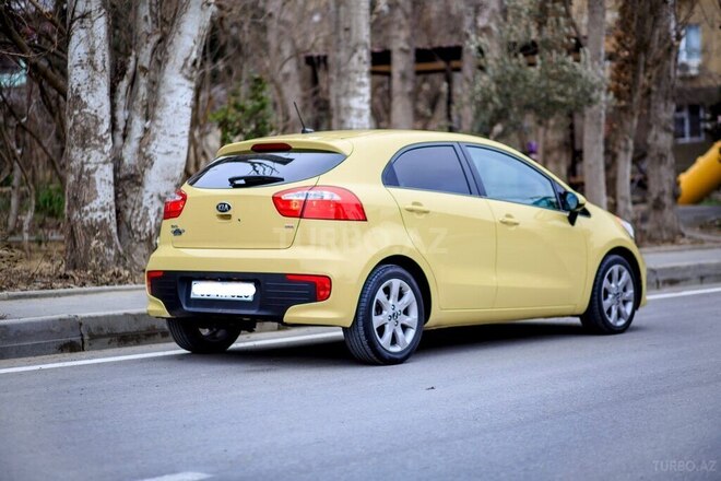 Kia Rio 2015, 23,000 km - 1.6 л - Bakı