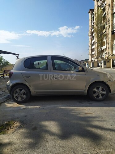 Toyota Vitz 2002, 200,000 km - 1.3 l - Bakı