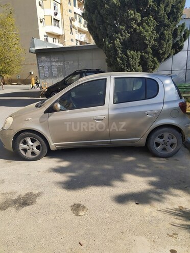Toyota Vitz 2002, 200,000 km - 1.3 l - Bakı