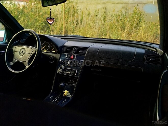 Mercedes C 180 1998, 250,000 km - 1.8 л - Bakı
