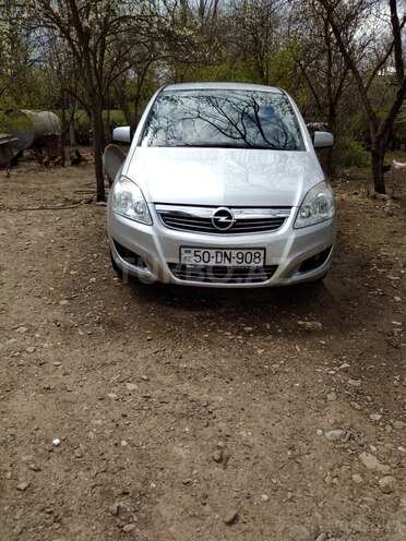 Opel Zafira 2009, 279,000 km - 1.9 l - Oğuz