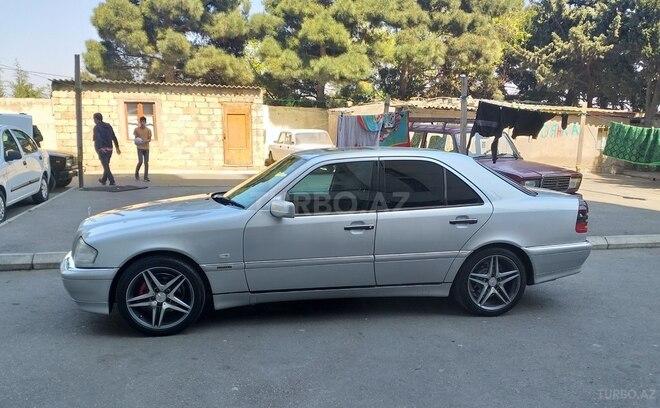 Mercedes C 240 1999, 250,000 km - 2.4 l - Bakı