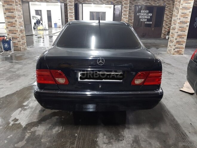Mercedes E 200 1998, 290,000 km - 2.0 л - Gəncə