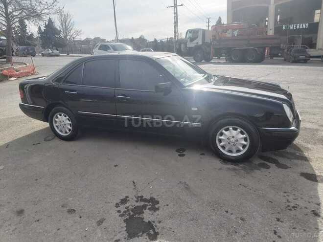 Mercedes E 200 1998, 290,000 km - 2.0 л - Gəncə