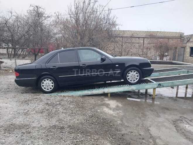Mercedes E 200 1998, 290,000 km - 2.0 л - Gəncə