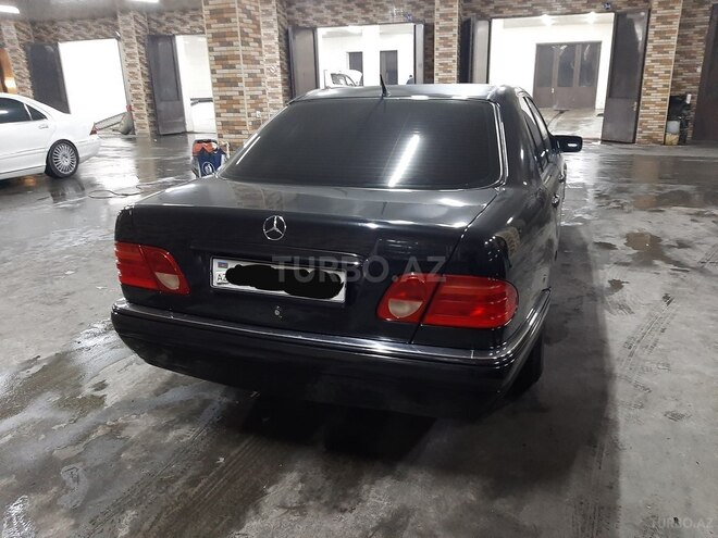 Mercedes E 200 1998, 290,000 km - 2.0 л - Gəncə