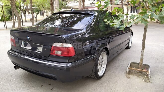 BMW 525 2002, 320,000 km - 2.5 l - Bakı