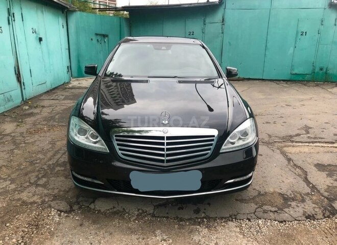 Mercedes S 500 2006, 206,300 km - 5.0 l - Qəbələ