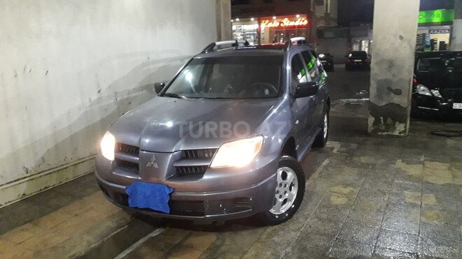 Mitsubishi Outlander 2005, 168,235 km - 2.4 l - Bakı