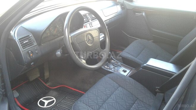 Mercedes C 220 1994, 548,000 km - 2.2 l - Quba