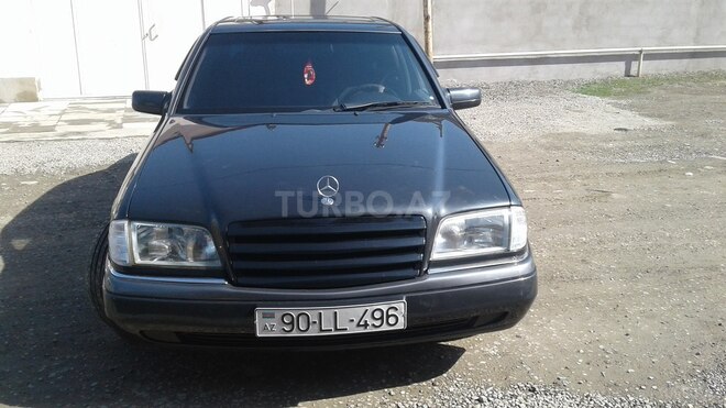 Mercedes C 220 1994, 548,000 km - 2.2 l - Quba
