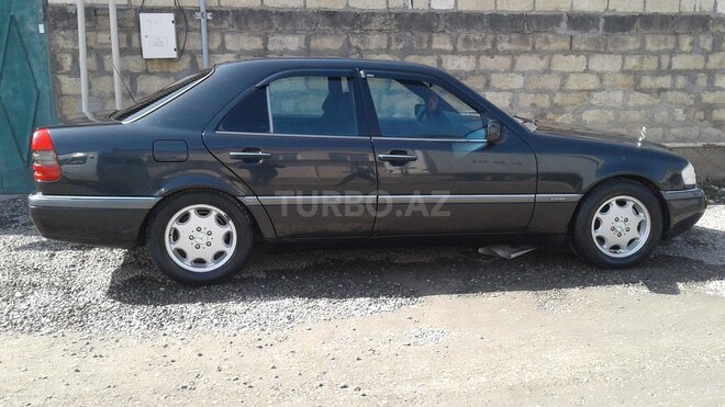 Mercedes C 220 1994, 548,000 km - 2.2 l - Quba