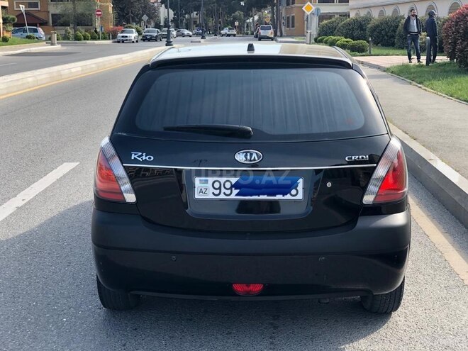 Kia Rio 2005, 178,000 km - 1.5 л - Bakı